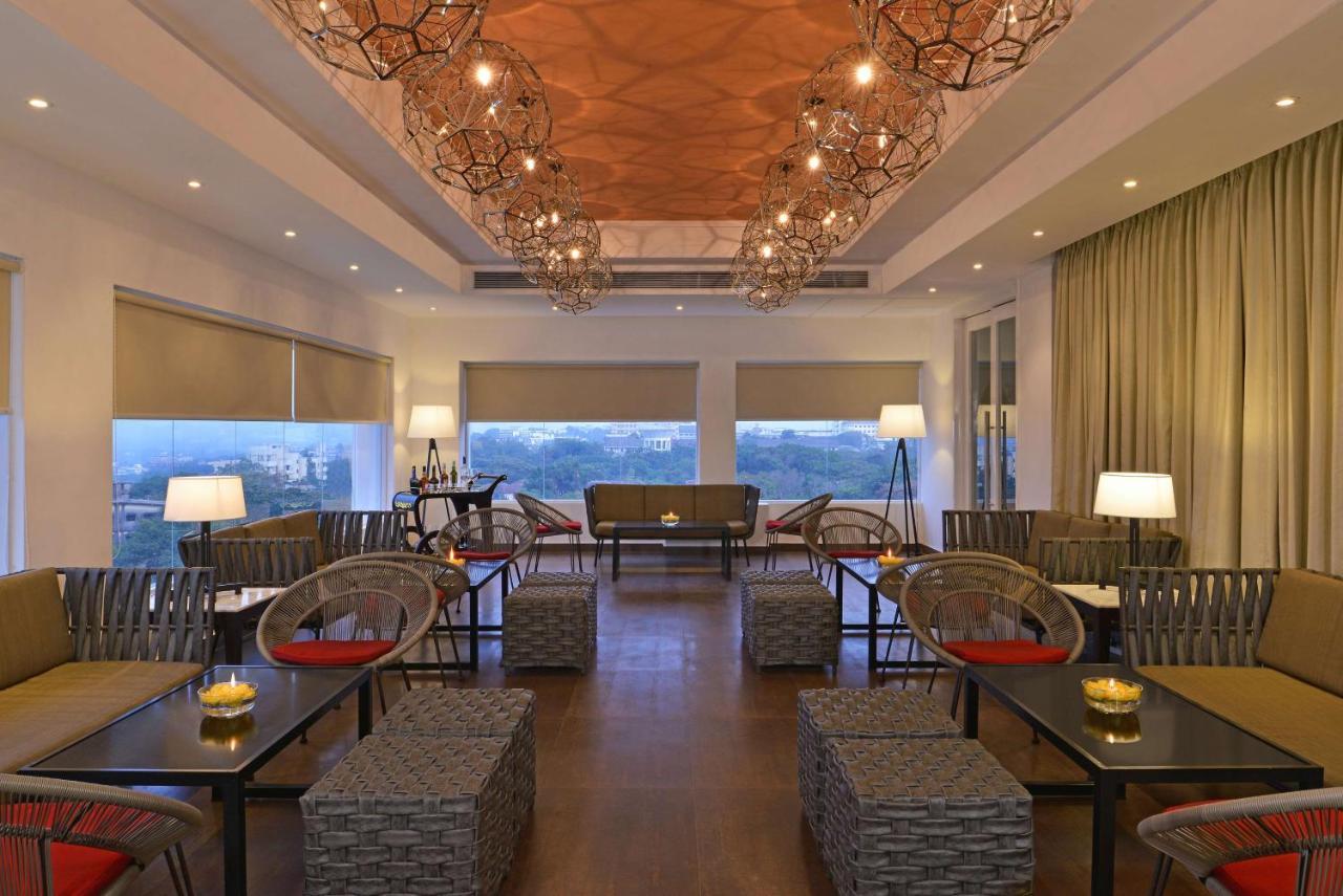 Country Inns & Suites By Radisson มานิปาลา ภายนอก รูปภาพ