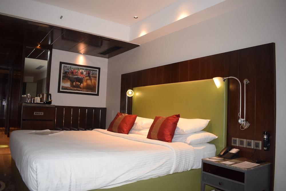 Country Inns & Suites By Radisson มานิปาลา ภายนอก รูปภาพ